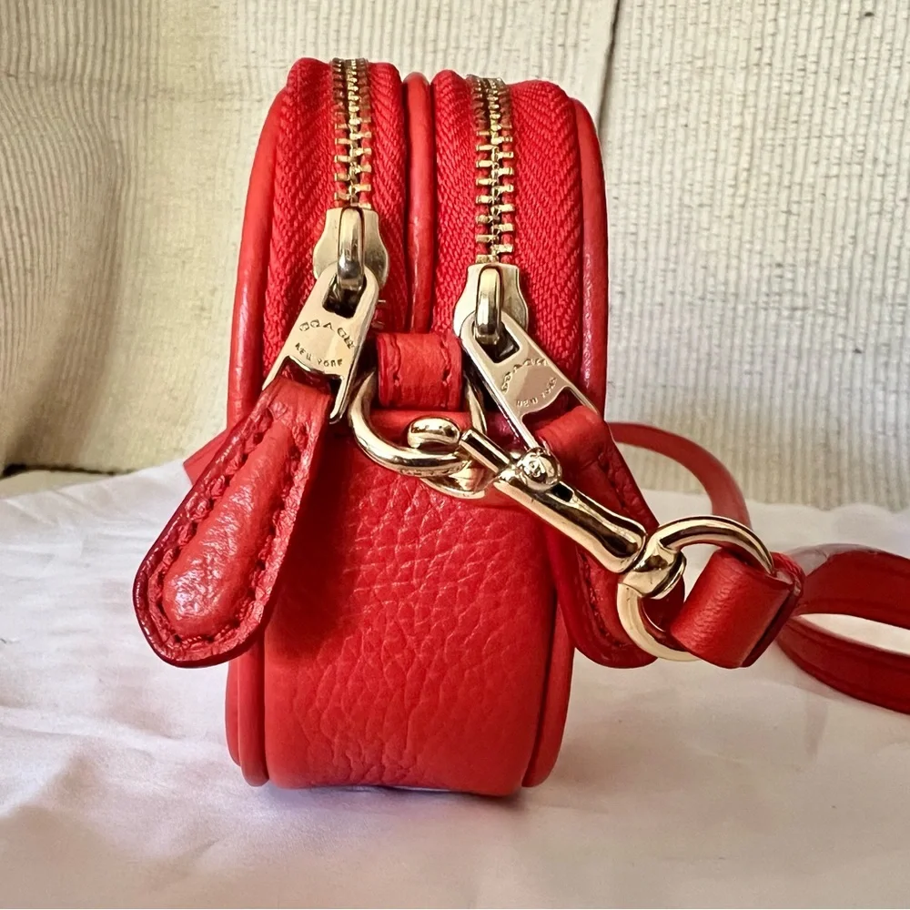 Coach Coral Red Pebbled Leather Crossbody Camera Bag - Picture 5 of 9